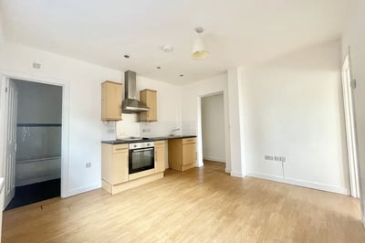 Flat Winchester Road in Southampton