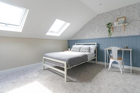 Room Manners Road in Portsmouth