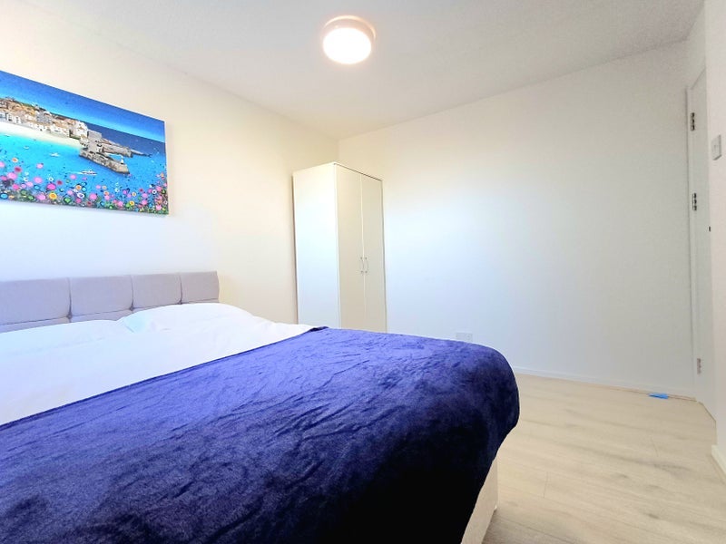 Room Northside Walk in Gedling