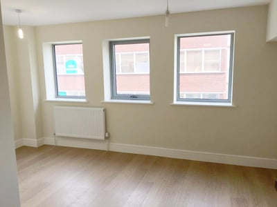 Flat East Street in Greater London