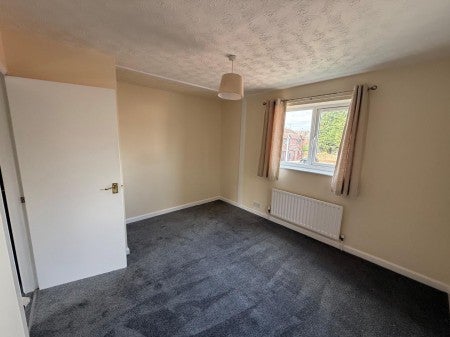 Flat Henley Court in West Lindsey
