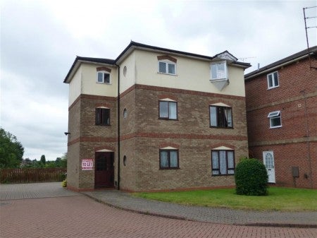 Flat Henley Court in West Lindsey