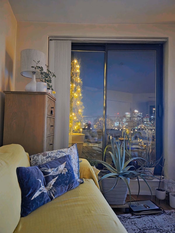 Room Canter Way in Greater London