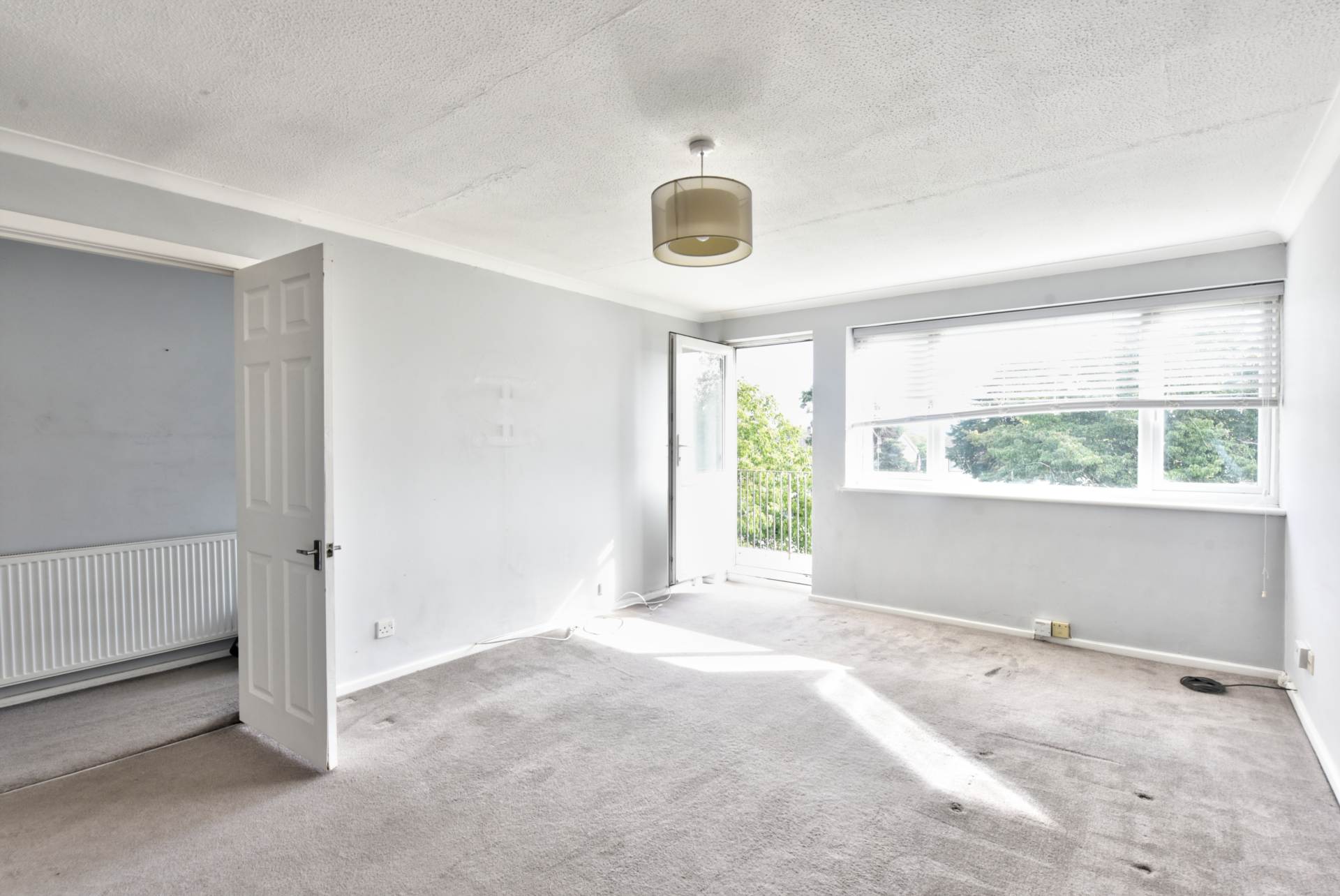 Flat Garretts Lane in Maidenhead