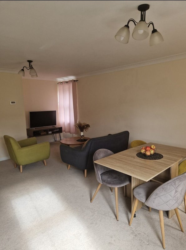 Room Lullingstone Lane in Greater London