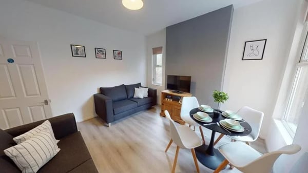 Room Queens Road East in Beeston