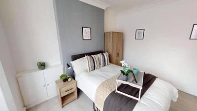 Room Queens Road East in Beeston