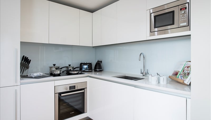 Flat Harbet Road in City of Westminster