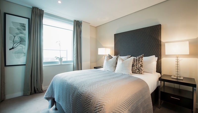Flat Harbet Road in City of Westminster