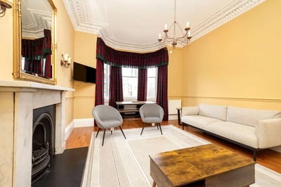 Flat South Clerk Street in City of Edinburgh
