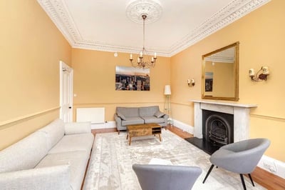 Flat South Clerk Street in City of Edinburgh