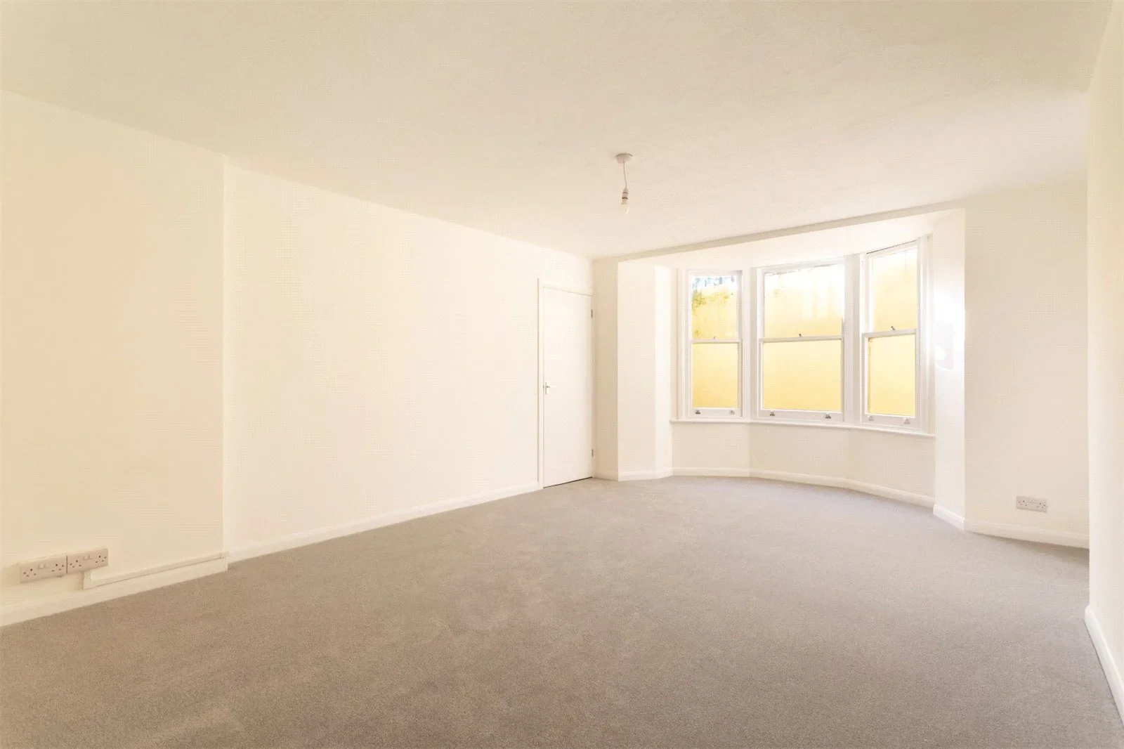 Flat Regency Square in Brighton