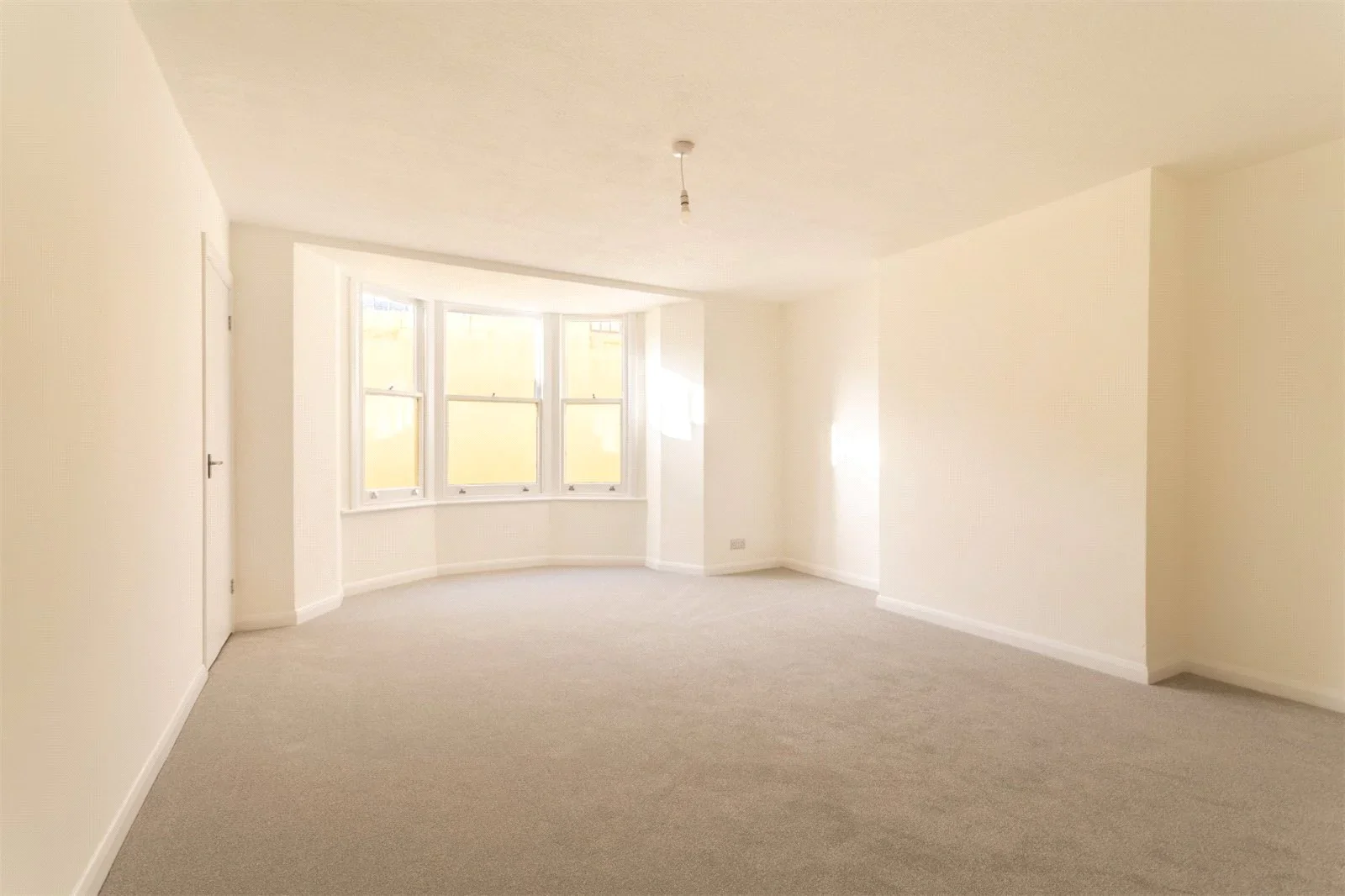 Flat Regency Square in Brighton
