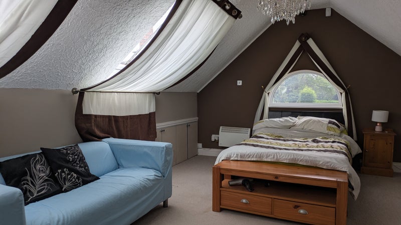 Room Portleys Lane in Lichfield