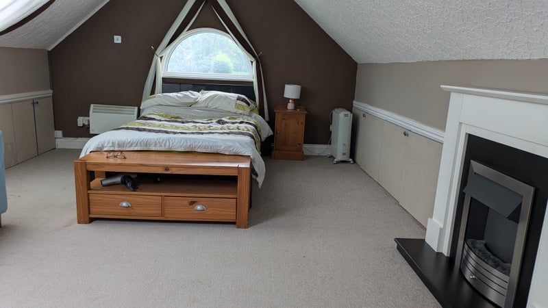 Room Portleys Lane in Lichfield