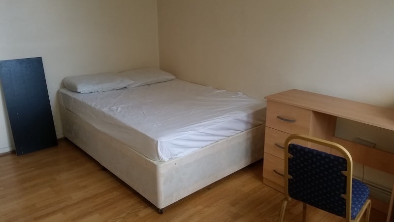 Room Darling Row in Greater London