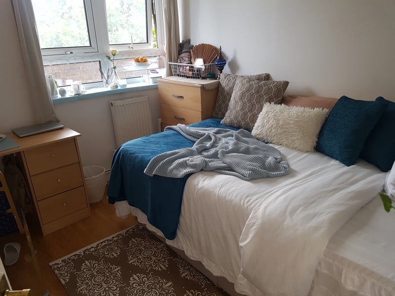 Room Darling Row in Greater London
