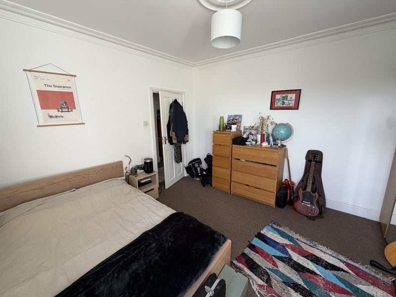Room Sudbourne Road in Greater London
