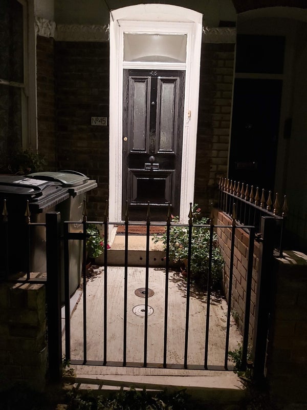 Room Ballater Road in Greater London