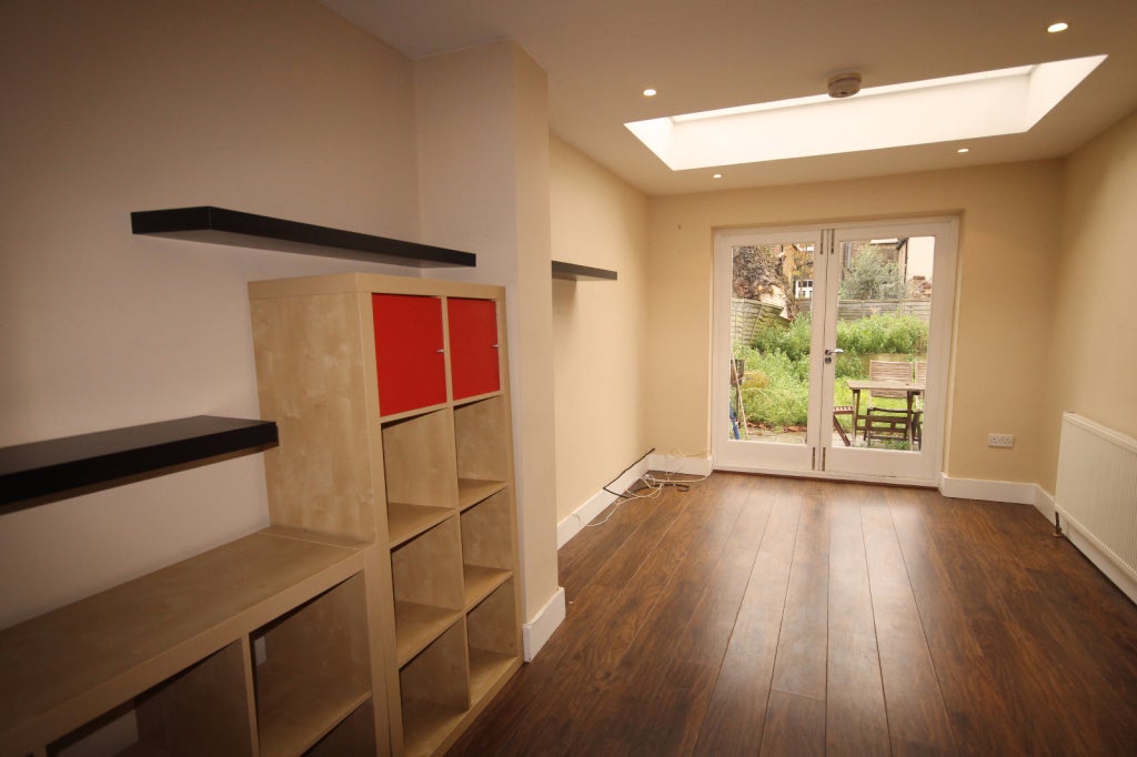 Flat Rectory Road in London