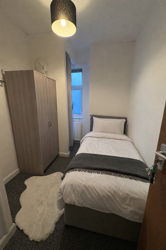Room Catherine Street in Chesterfield