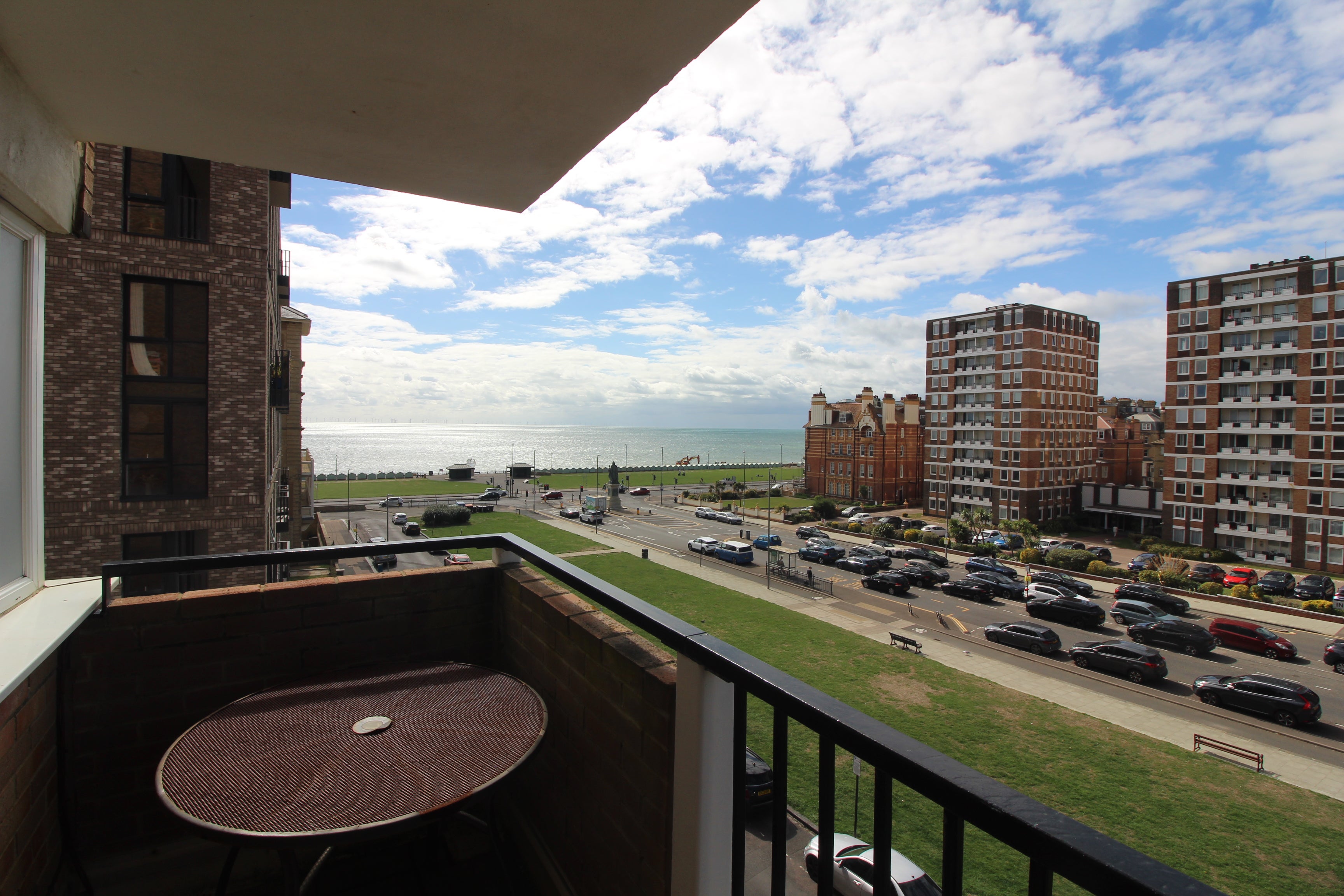 Flat Grand Avenue in Portslade by Sea