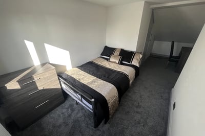 Room Kingsley Road in Northampton