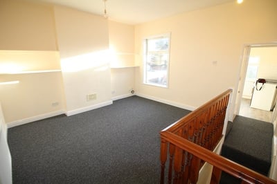 Flat Maxwell Street in Crewe