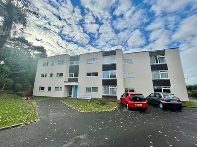 Flat A3022 in Paignton