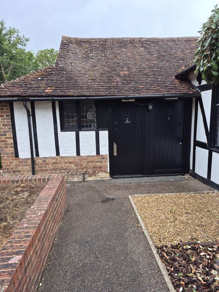 Flat Hever Road in Sevenoaks