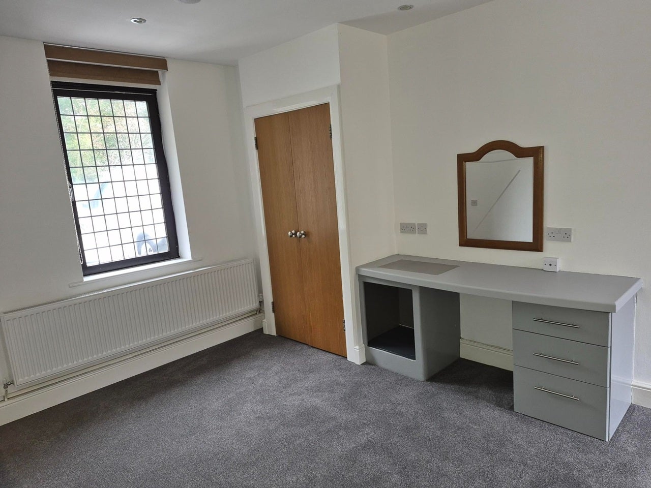 Flat Hever Road in Sevenoaks