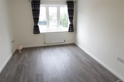 Flat Bargeman Road in Maidenhead