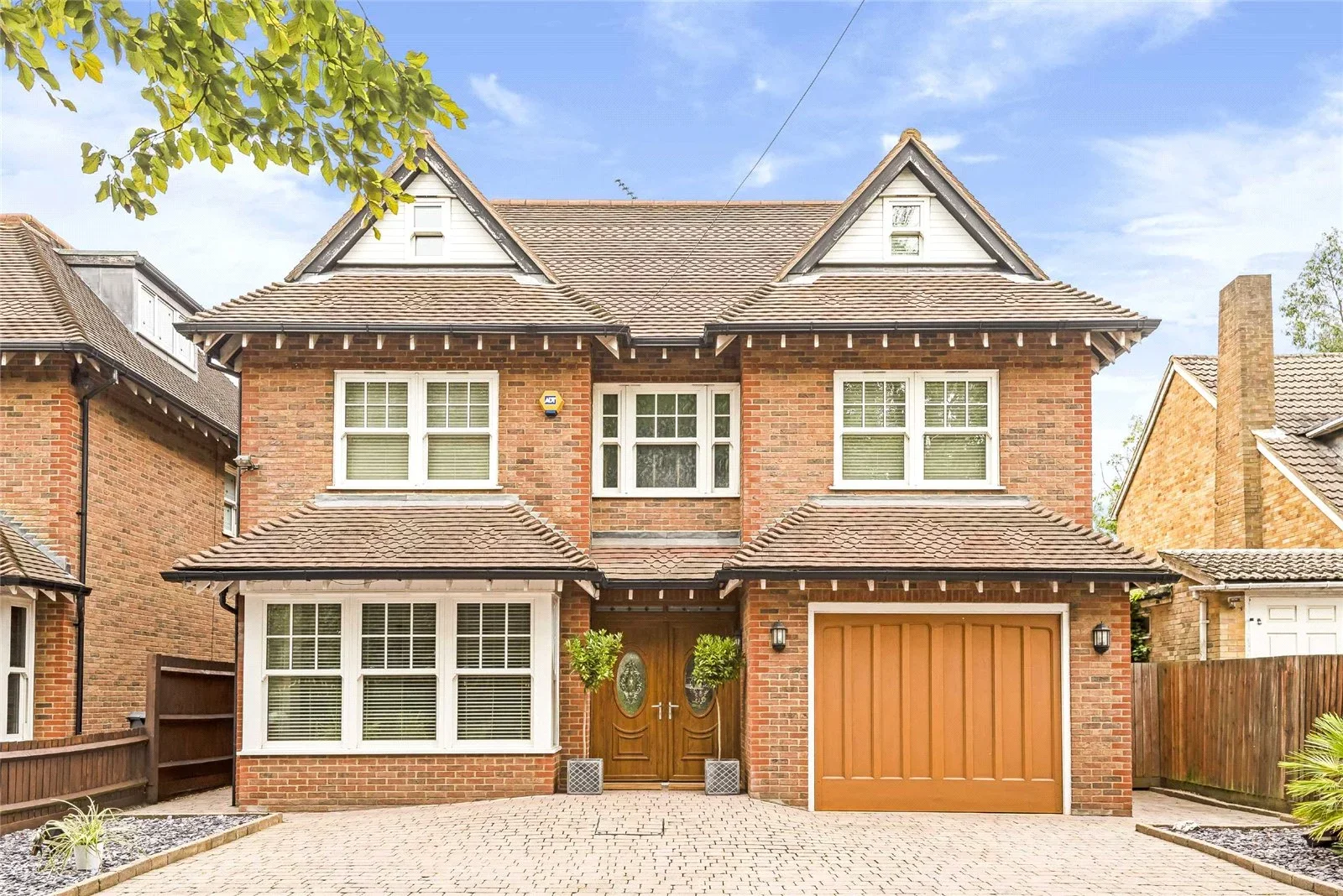 House Barnet Road in Greater London