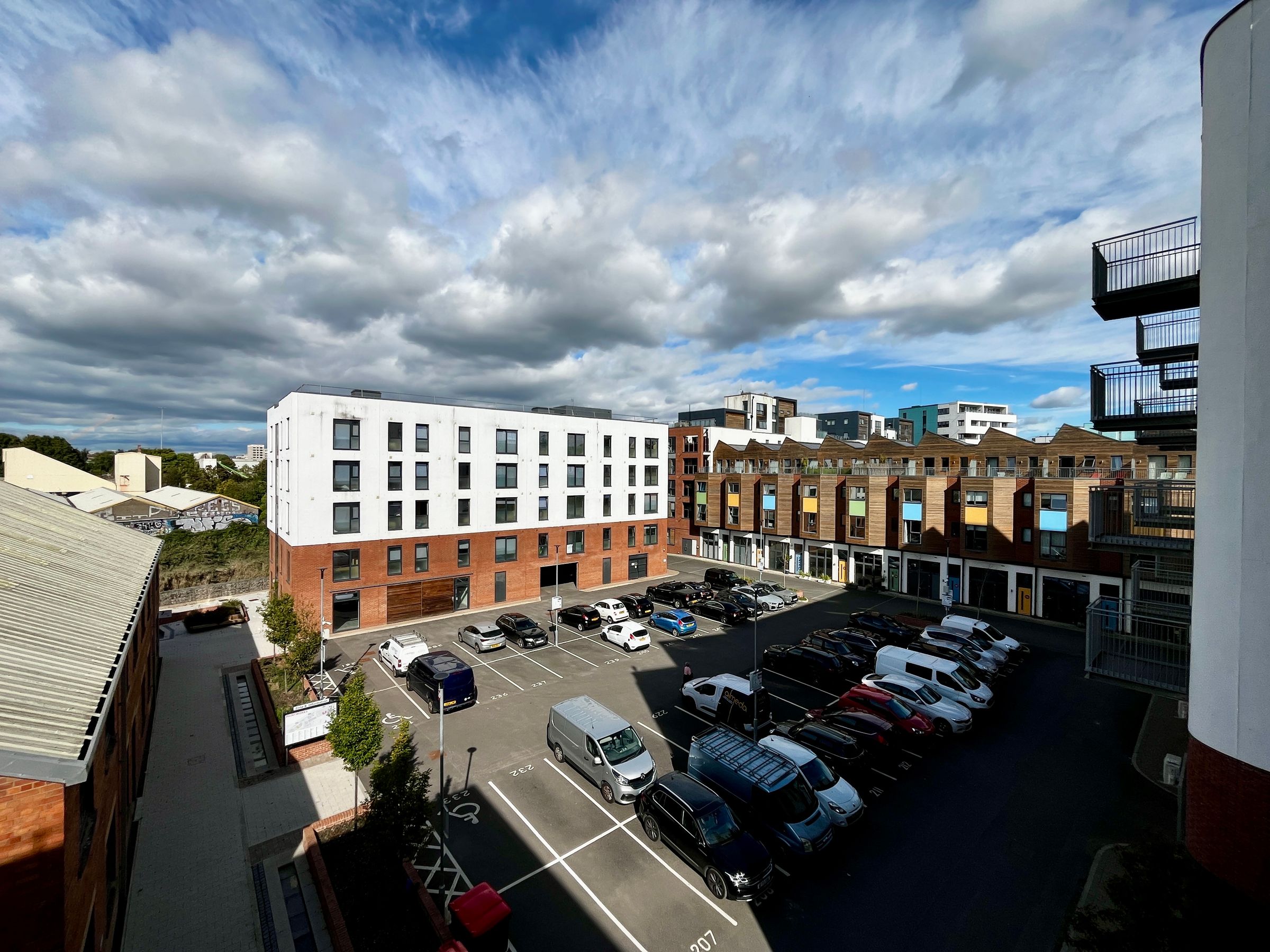 Flat Central Road in Bristol