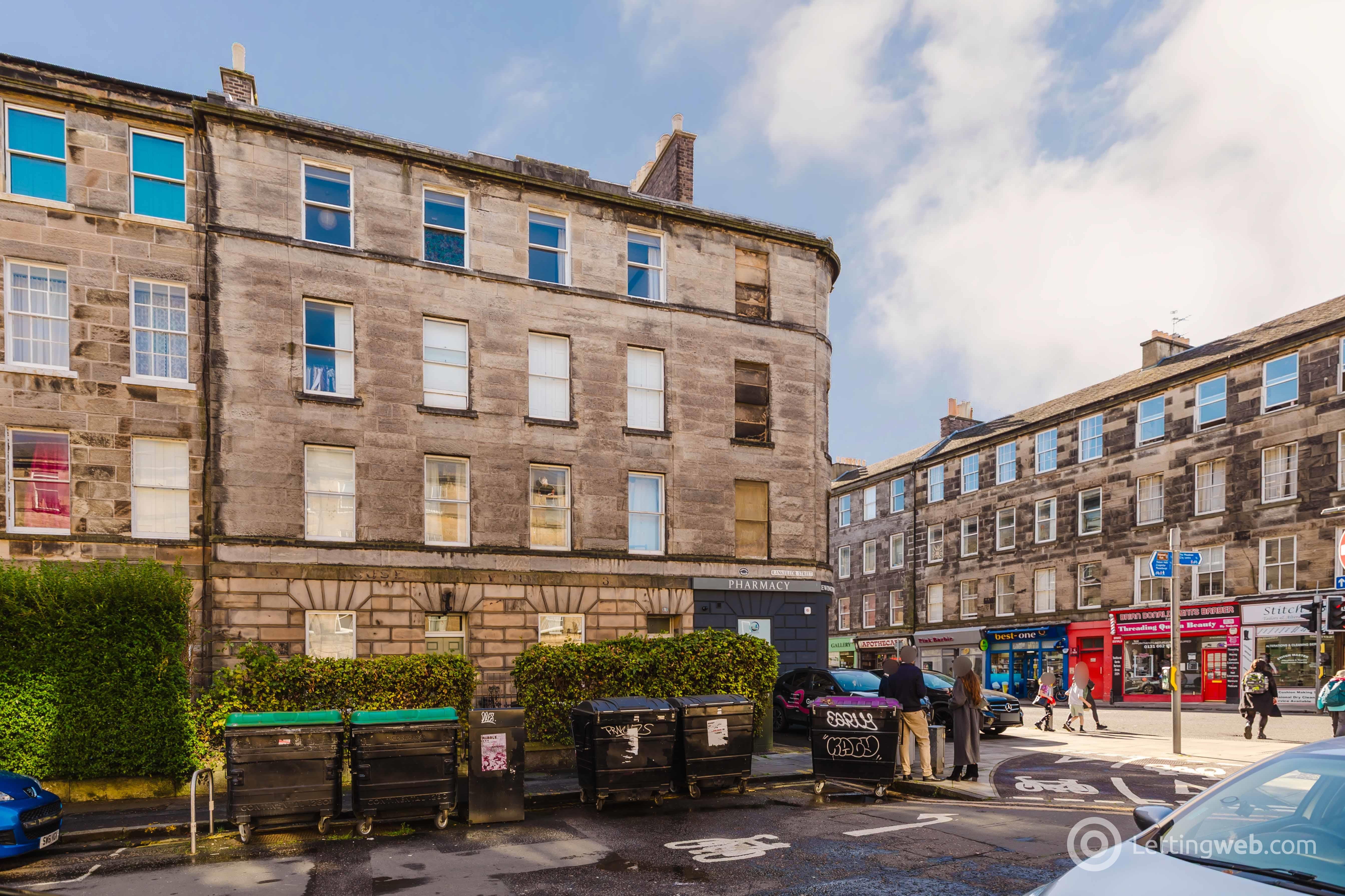 Flat Rankeillor Street in City of Edinburgh