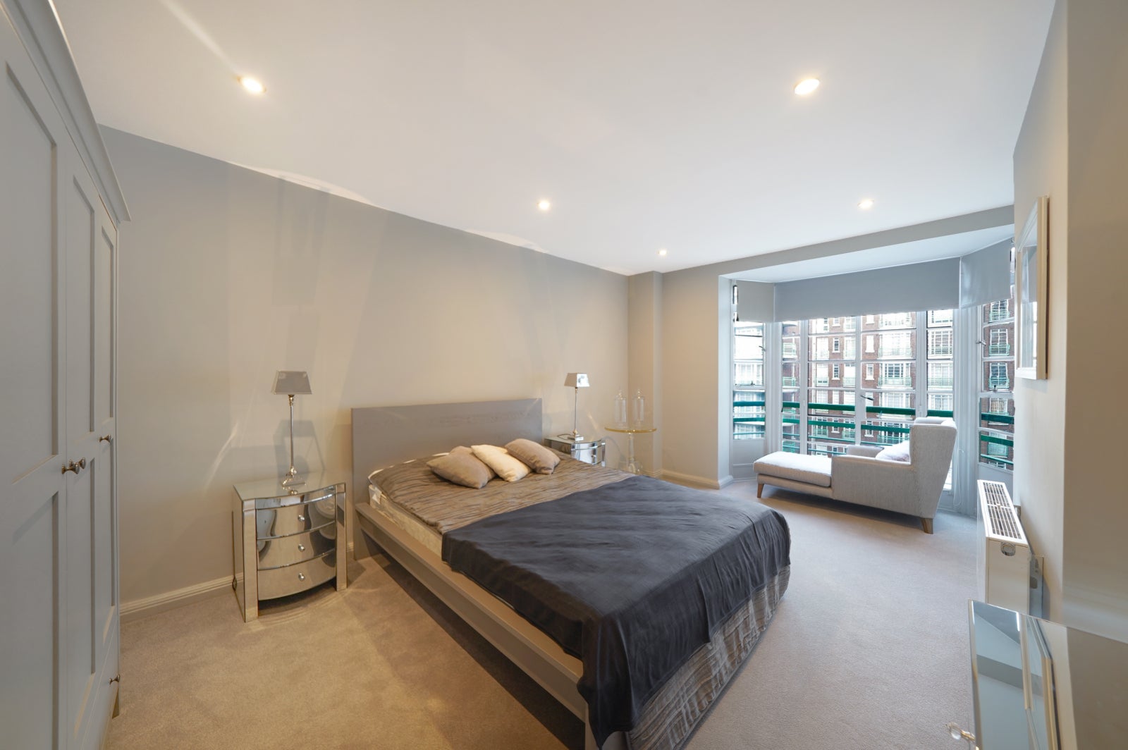 Flat Marylebone Road in City of Westminster