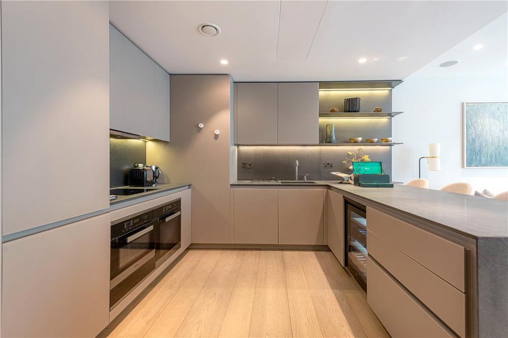 Flat Waverton Street in City of Westminster