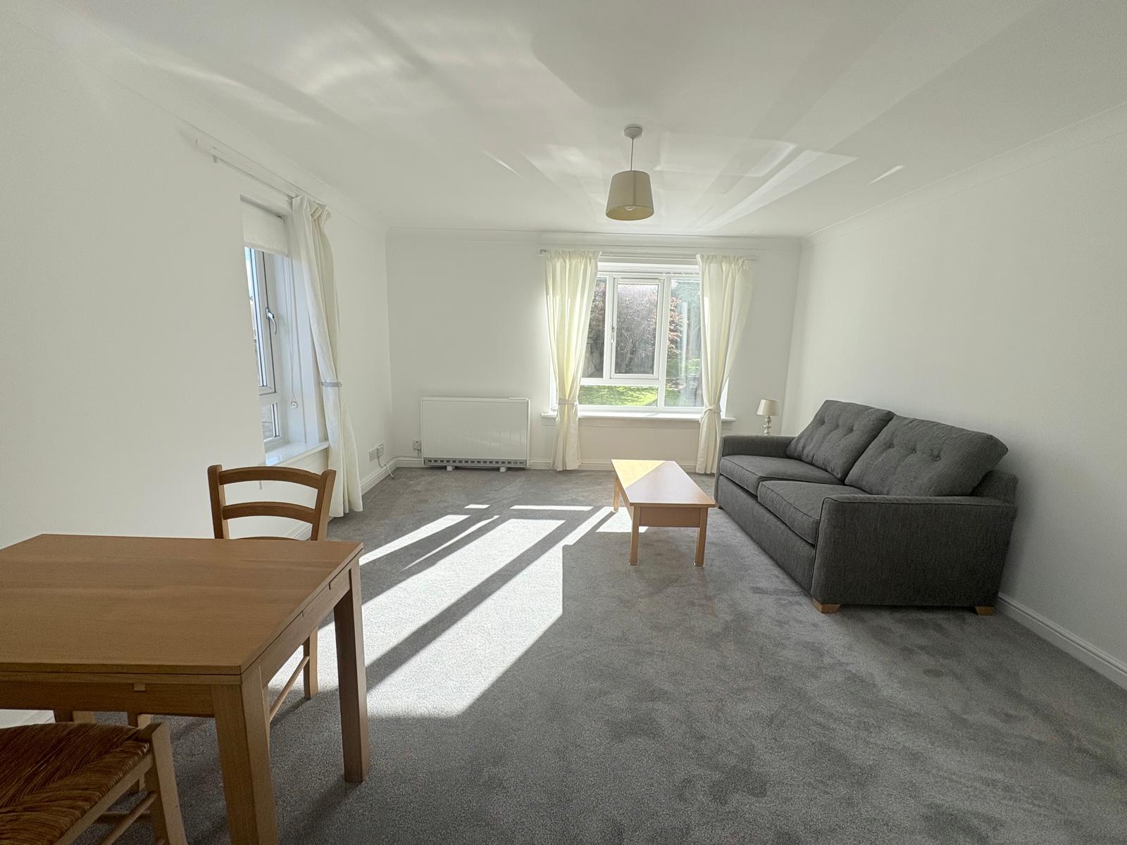 Flat Balcarres Court in Edinburgh