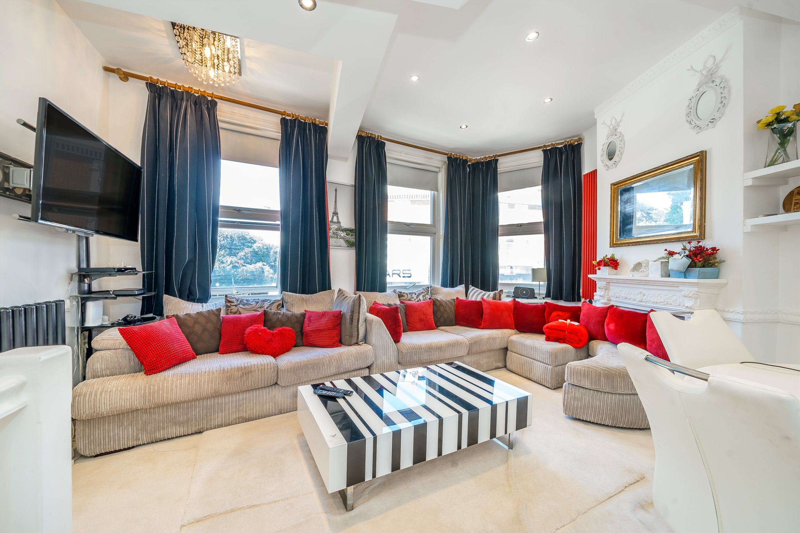 Flat Fulham Road in Greater London