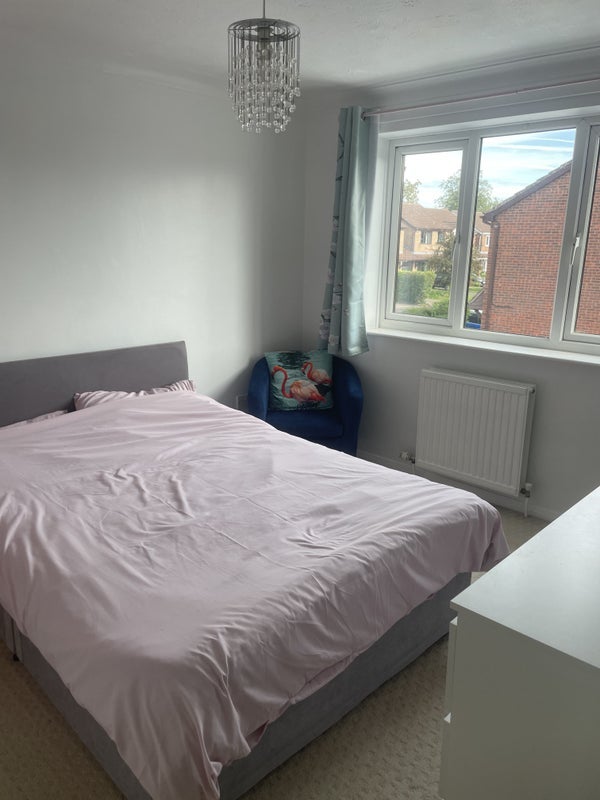 Room Cobham Close in North Kesteven