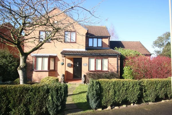 House Orchard Close in Dalton-on-Tees