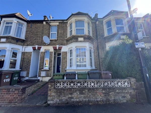 House Francis Road in Greater London