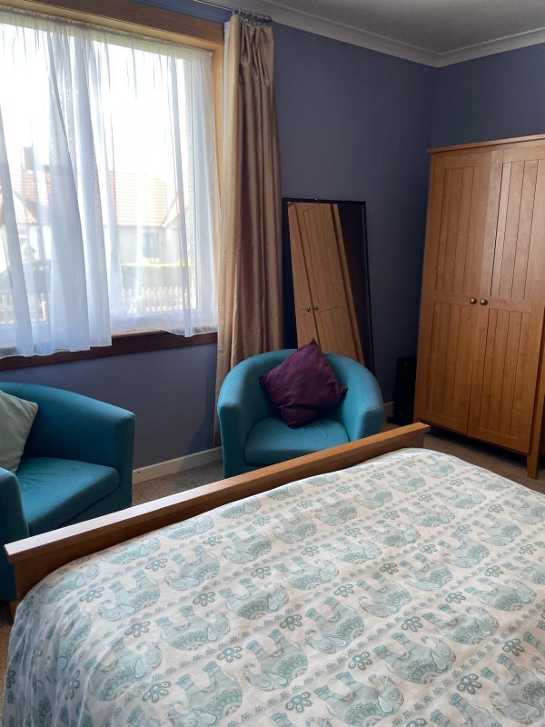 Room South Crescent in Prestonpans
