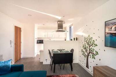 Flat Oldfield Road in Salford