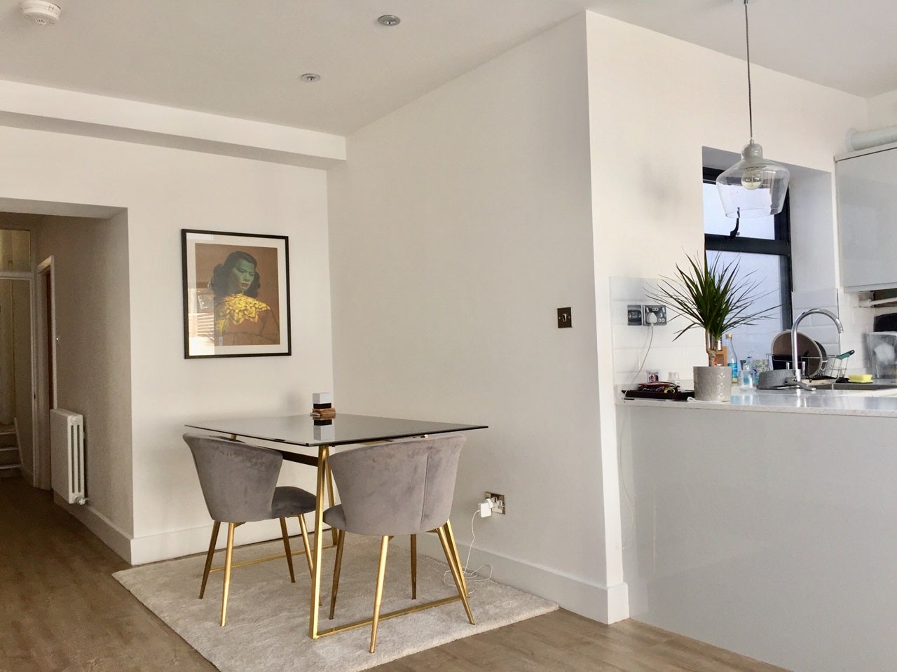 Flat Fernside Road in Greater London