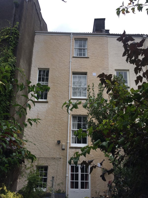 Room York Road in Bristol