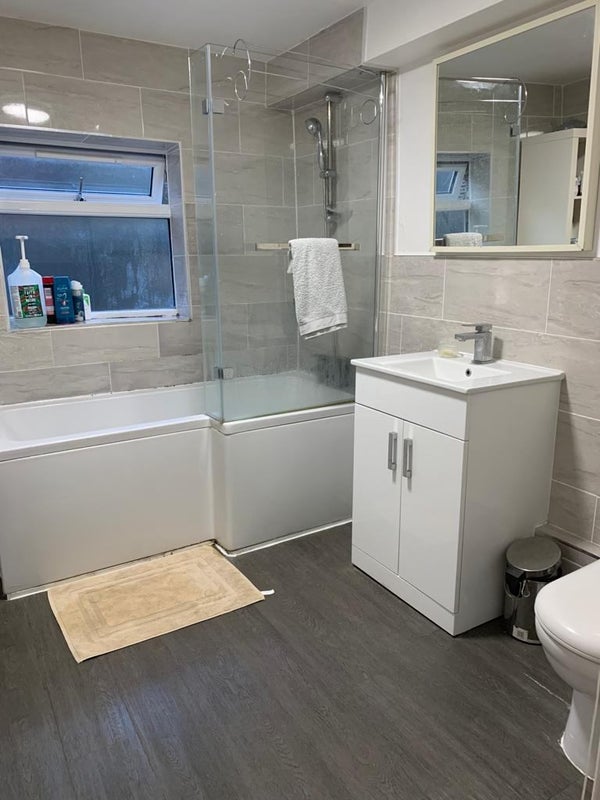 Room Brecknock Road in Greater London