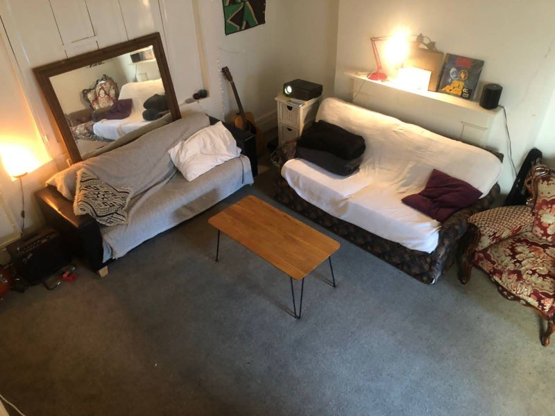 Room Brecknock Road in Greater London