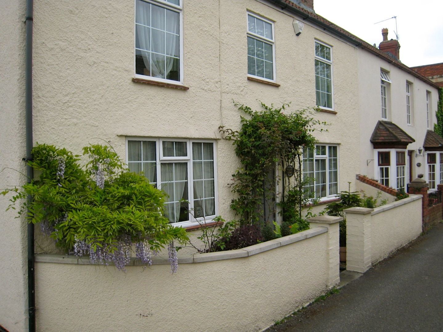 House Upper Myrtle Hill in Pill and Easton-In-Gordano