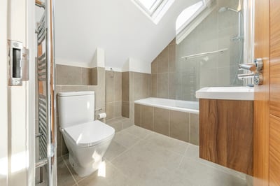 Room Castlebar Park in Greater London